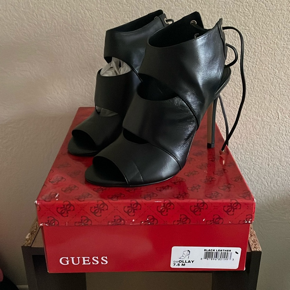 Guess OLLAY Open Toe Heels 7.5